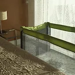 아파트 Avec Clim Et Terrasse 앙티브