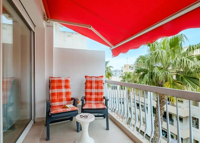 Apartment Avec Clim Et Terrasse Antibes