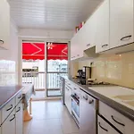 Appartamento Avec Clim Et Terrasse Antibes