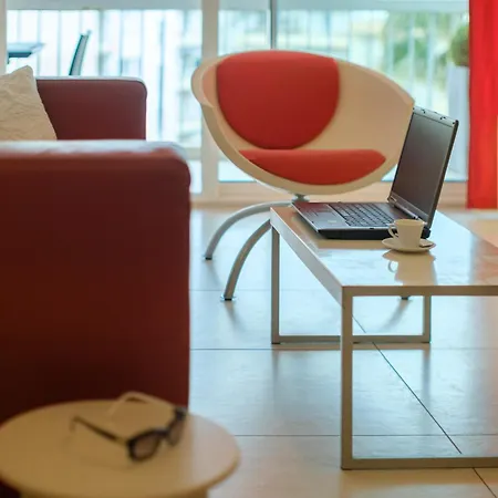 Avec Clim Et Terrasse *