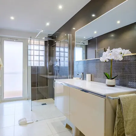 דירה Avec Clim Et Terrasse *