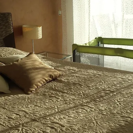 Avec Clim Et Terrasse Apartment