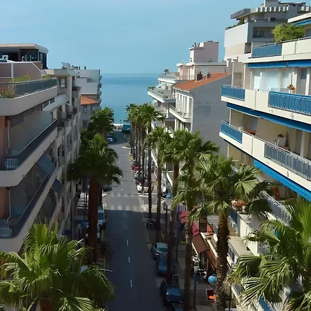 Avec Clim Et Terrasse Lägenhet